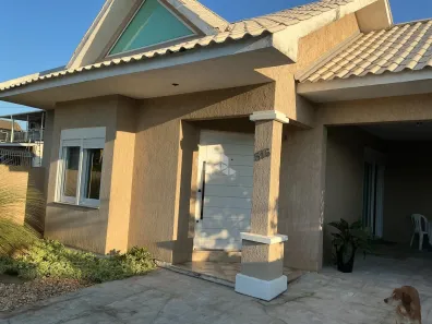 Casa com 3 Quartos à venda, 170m² no Niterói, Canoas