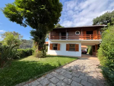 Casa de Condomínio com 4 Quartos à venda, 206m² no Parque do Imbui, Teresópolis