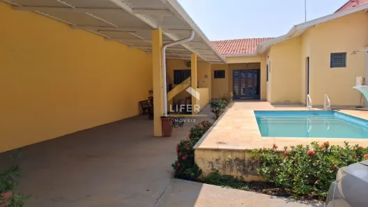 Casa com 2 Quartos à venda, 162m² no Parque Bandeirantes I (Nova Veneza), Sumaré