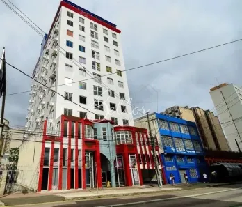 Sala Comercial à venda, 214m² no Centro, Curitiba