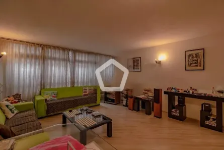 Casa com 6 Quartos à venda, 400m² no Vila Alexandria, São Paulo
