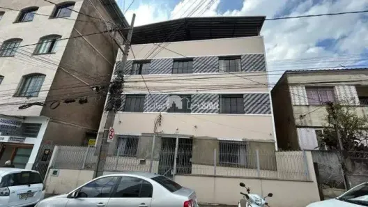 Apartamento com 2 Quartos para alugar, 71m² no Bandeirantes, Juiz de Fora