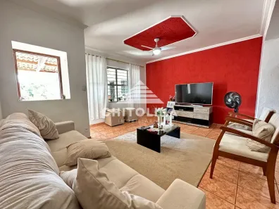 Casa com 4 Quartos à venda, 131m² no Chapadinha, Itapetininga
