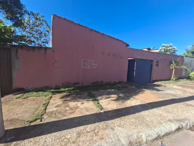 Casa com 3 Quartos à venda, 200m² no Residencial Forteville, Goiânia