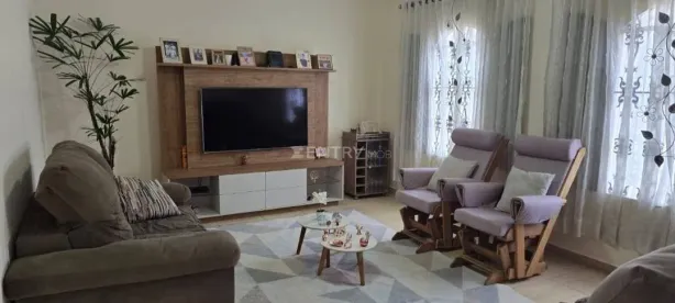 Casa com 3 Quartos à venda, 325m² no Vila Josefina, Jundiaí