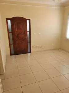 Casa com 2 Quartos para alugar, 240m² no Vila Souto, Bauru