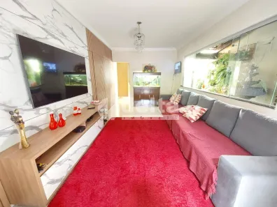 Casa com 4 Quartos à venda, 310m² no Jardim das Palmeiras, Uberlândia