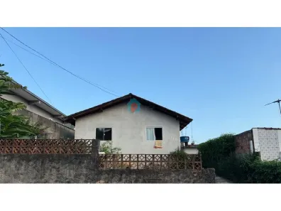 Casa com 2 Quartos à venda, 70m² no Paranaguamirim, Joinville