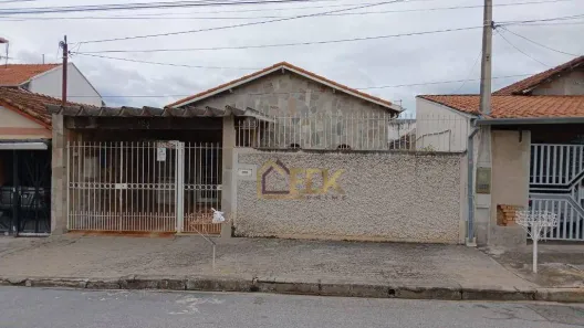 Casa com 3 Quartos à venda, 105m² no Vila São Carlos, Taubaté