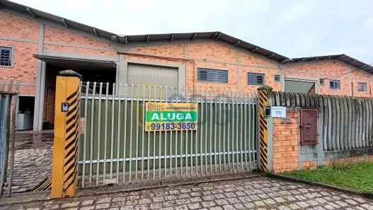 Galpão/Depósito/Armazém para alugar, 350m² no Emiliano Perneta, Pinhais