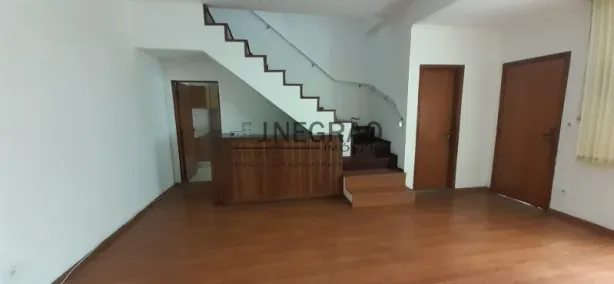Sobrado com 2 Quartos à venda, 120m² no Vila Liviero, São Paulo