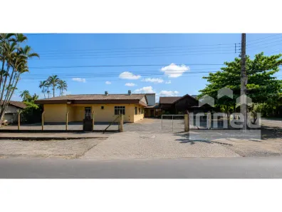 Sala Comercial para alugar, 573m² no Zona Industrial Norte, Joinville
