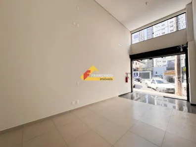 Ponto Comercial para alugar, 90m² no Centro, Divinópolis
