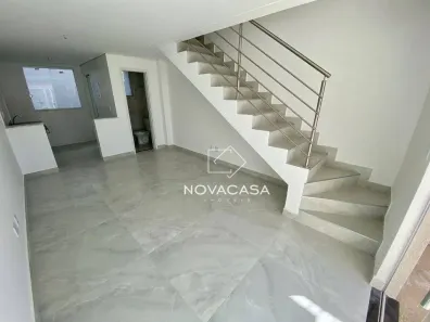 Sobrado com 2 Quartos à venda, 64m² no Planalto, Belo Horizonte