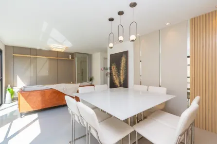 Casa de Condomínio com 3 Quartos à venda, 181m² no Santa Felicidade, Curitiba