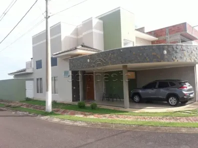 Casa de Condomínio com 4 Quartos à venda, 234m² no Centro, Bálsamo