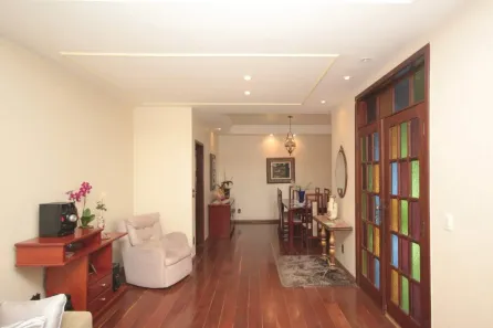 Casa com 5 Quartos para alugar, 340m² no Luxemburgo, Belo Horizonte