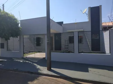 Casa com 3 Quartos à venda, 83m² no Jardim Continental, Londrina