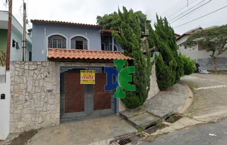 Sobrado com 3 Quartos à venda, 220m² no Cidade Jardim, Jacareí