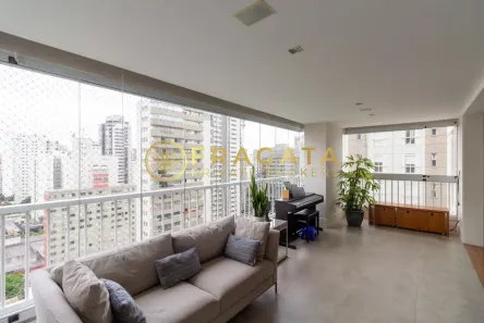 Apartamento com 3 Quartos à venda, 181m² no Moema, São Paulo