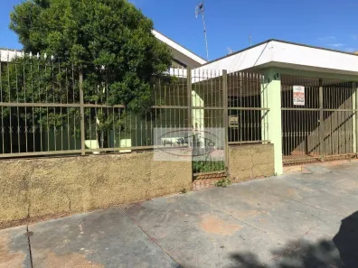 Casa com 3 Quartos à venda, 136m² no , Brodowski