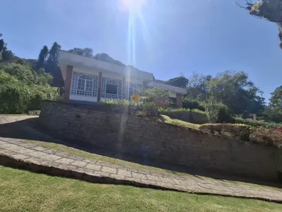 Casa com 3 Quartos à venda, 1370m² no Albuquerque, Teresópolis
