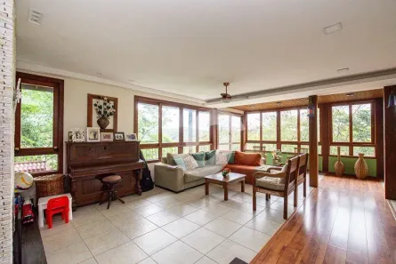 Casa com 6 Quartos à venda, 402m² no Vila Progresso, Niterói