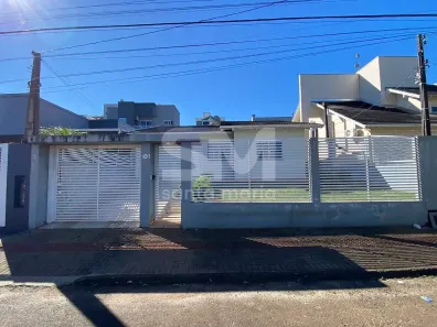 Casa com 3 Quartos para alugar, 170m² no Passo dos Fortes, Chapecó