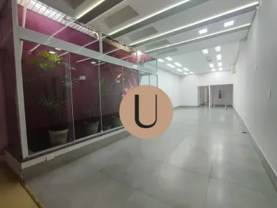 Prédio Comercial para alugar, 336m² no Vila Gomes Cardim, São Paulo