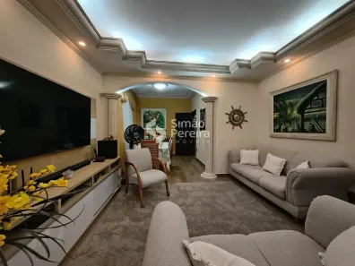 Casa com 4 Quartos à venda, 238m² no Santa Cecília, Juiz de Fora