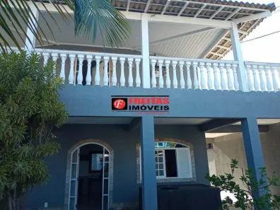 Casa com 3 Quartos à venda, 380m² no Piratininga, Niterói