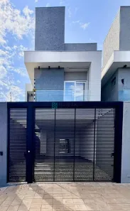 Sobrado com 3 Quartos à venda, 197m² no Jardim Paris VI, Maringá