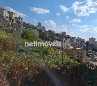 Lote/Terreno à venda, 852m² no São Lucas, Belo Horizonte