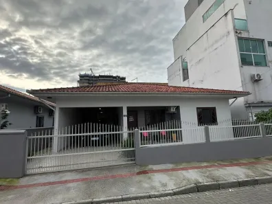 Casa com 3 Quartos à venda, 137m² no , Balneário Piçarras