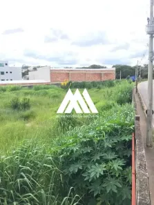 à venda, 920m² no Juscelino Kubitschek, Itaúna