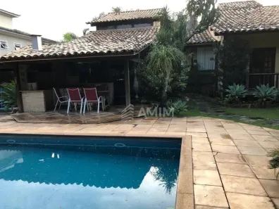 Casa de Condomínio com 4 Quartos à venda, 395m² no Piratininga, Niterói