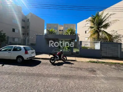 Apartamento com 2 Quartos para alugar, 60m² no Presidente Roosevelt, Uberlândia