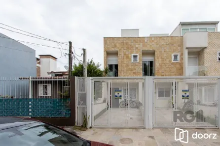 Casa com 2 Quartos à venda, 108m² no Vila Nova, Porto Alegre