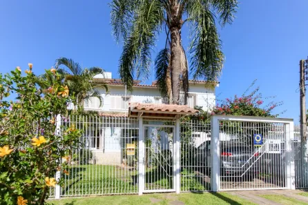 Casa com 4 Quartos à venda, 255m² no Niterói, Canoas