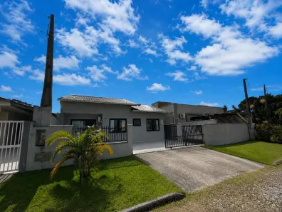 Casa com 3 Quartos à venda, 136m² no Barra do Saí, Itapoá
