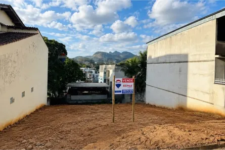 Lote/Terreno à venda, 275m² no Castelo, Castelo