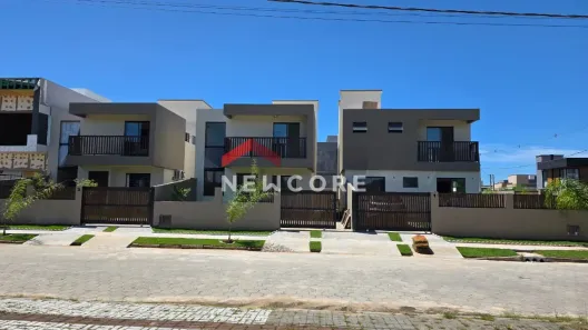 Casa com 2 Quartos à venda, 128m² no Campo Duna, Imbituba