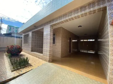 Casa com 4 Quartos à venda, 230m² no Padre Eustáquio, Belo Horizonte