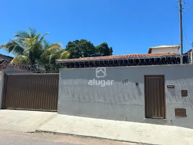 Casa com 3 Quartos para alugar, 196m² no Major Prates, Montes Claros