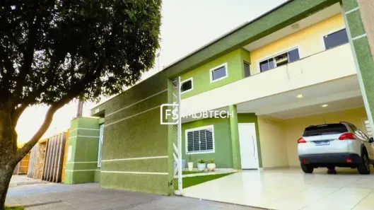 Sobrado com 4 Quartos à venda, 204m² no São Pedro, Londrina