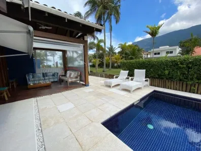 Sobrado com 4 Quartos à venda, 430m² no Guaecá, São Sebastião