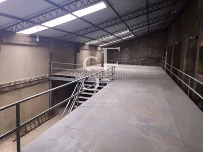 Galpão/Depósito/Armazém à venda, 1084m² no Estácio, Rio de Janeiro