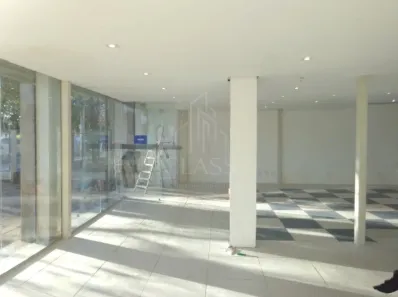 Ponto Comercial para alugar, 270m² no Praia de Belas, Porto Alegre