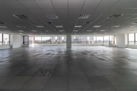 Ponto Comercial para alugar, 382m² no Cidade Monções, São Paulo