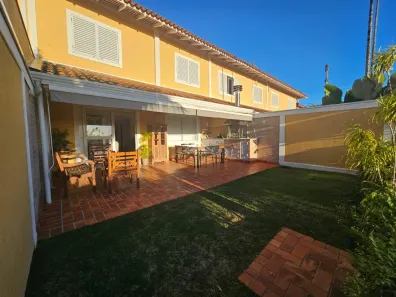 Casa de Condomínio com 3 Quartos à venda, 170m² no Bairro das Palmeiras, Campinas